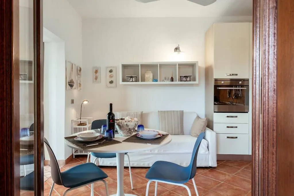 Coralli Cottage On The Hill - Shared Pool Olbia Itálie