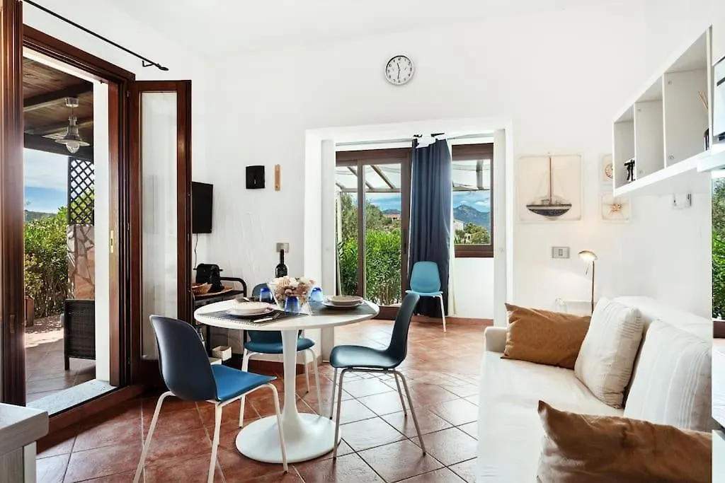 Coralli Cottage On The Hill - Shared Pool Olbia 0*,