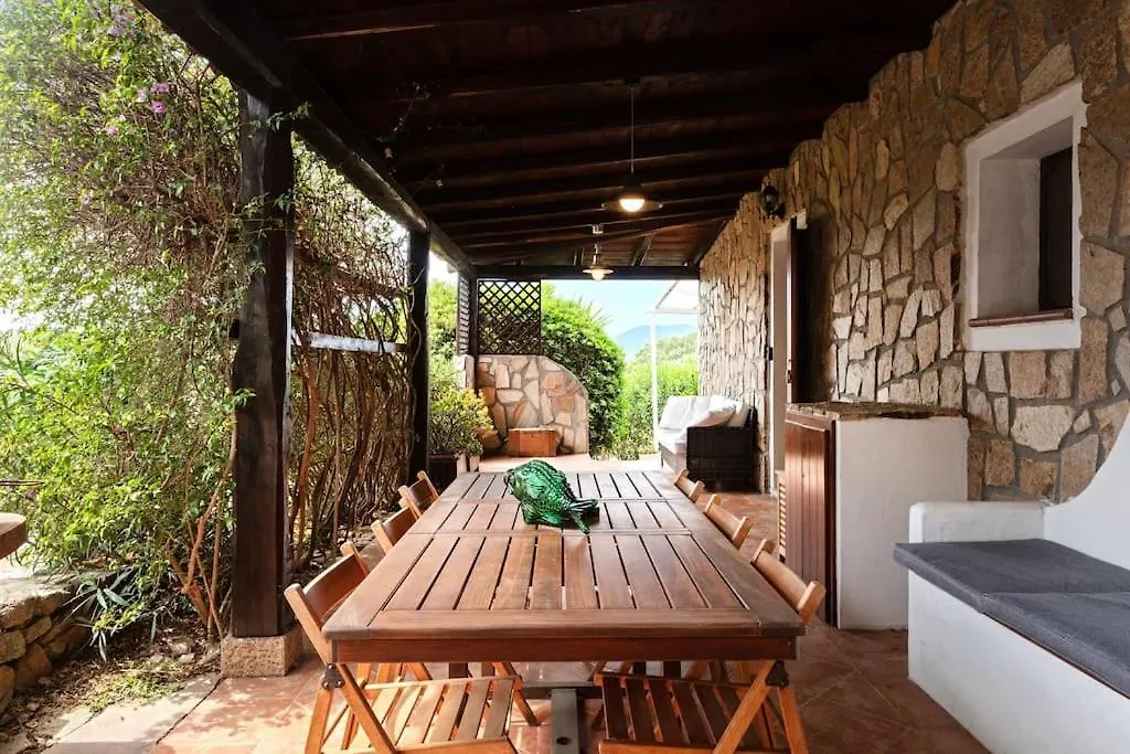 Coralli Cottage On The Hill - Shared Pool Olbia 0*,  Itálie